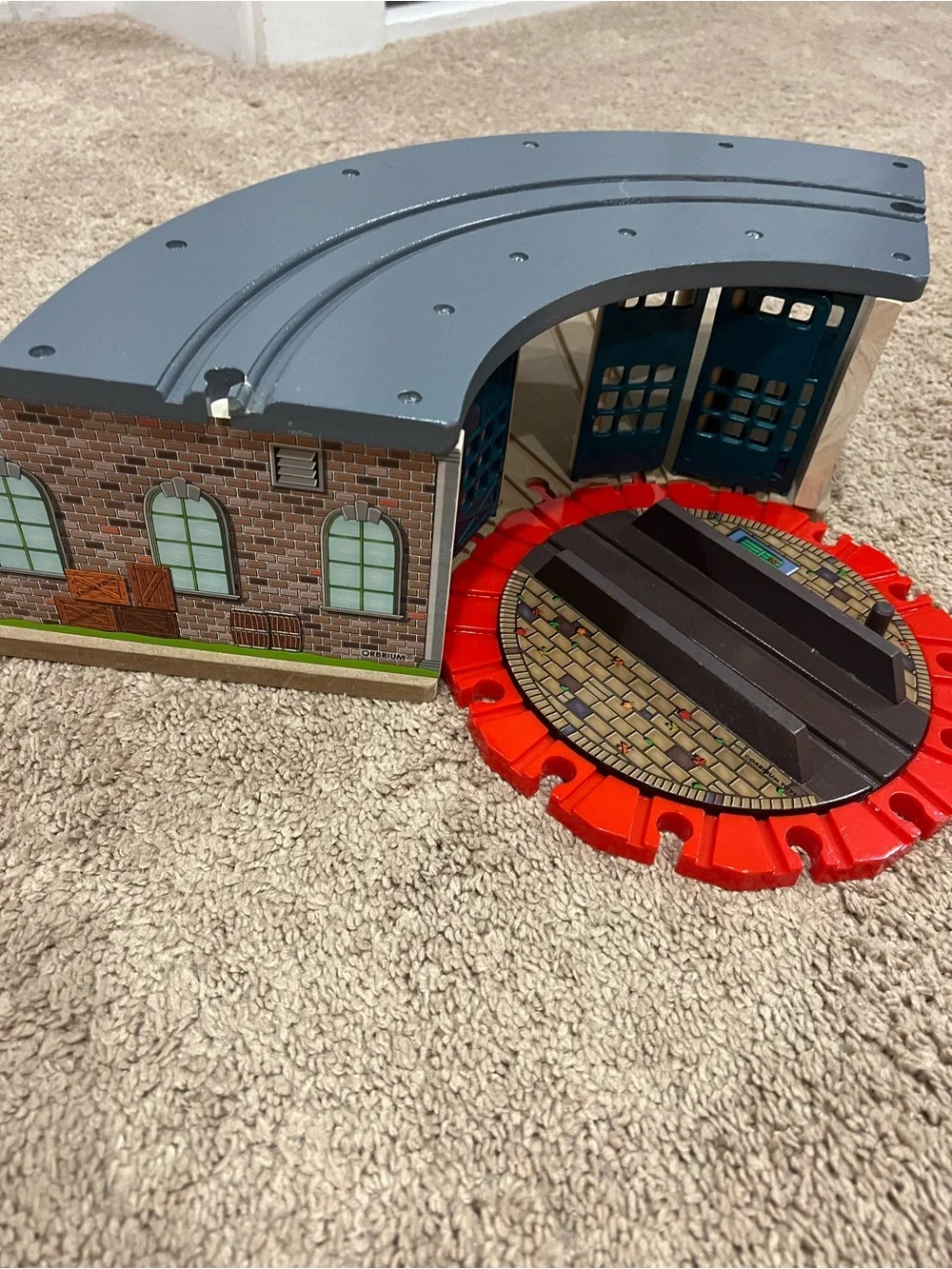Thomas & Friends Red Turntable Train Roundhouse Playset with Blue Doors